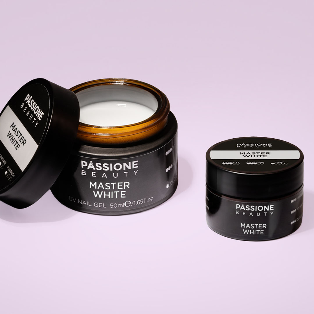 Gel ricostruzione unghie Passione Beauty Master White, barattoli di gel costruttore bianco gesso autolivellante per nail art e french.