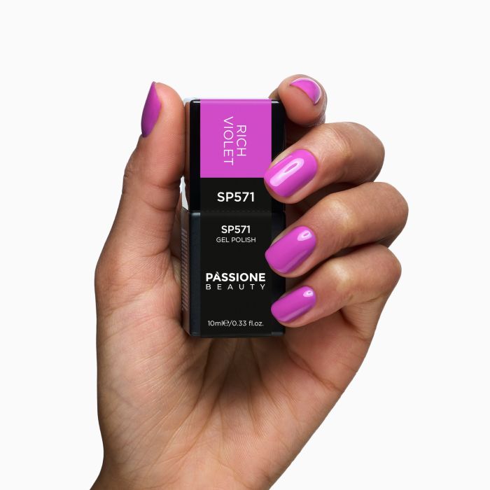 Vernis semi-permanent SP571 Rich Violet détail