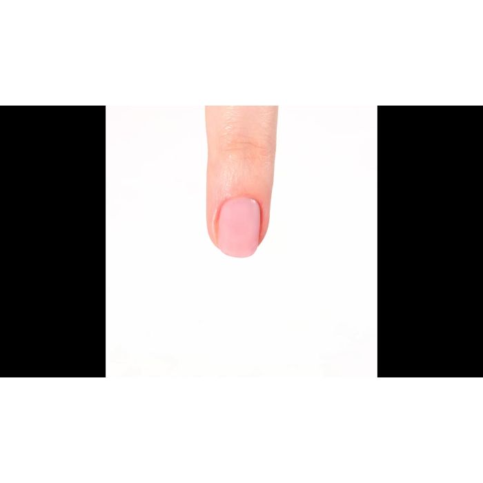 Aplicación de Esmalte semipermanente SP635 Vivid Magenta