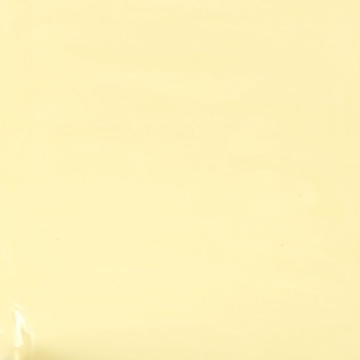 Aplicación de Esmalte semipermanente SP796 Butter Yellow