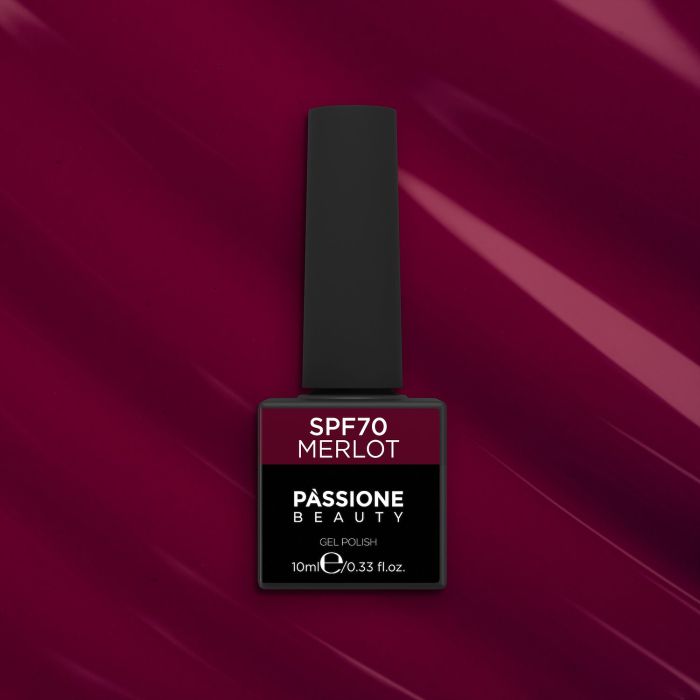 Gel Nail Polish GPF70 Merlot  - GPF70 Merlot gel polish, intense burgundy - detail 1