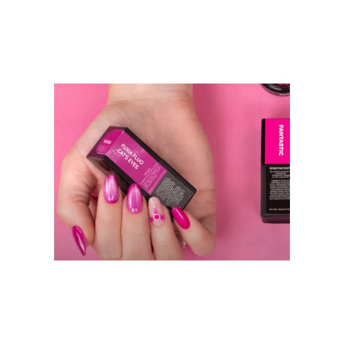 Pink Princess! | Nail art con strass