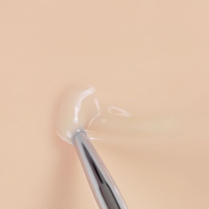 Application of Gel Nail Polish SP660 Milky Soft Vanilla