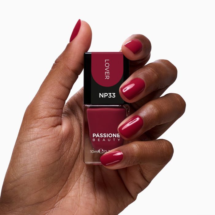 Vernis NP33 Lover - Vernis à ongles couleur rouge foncé - détail 2