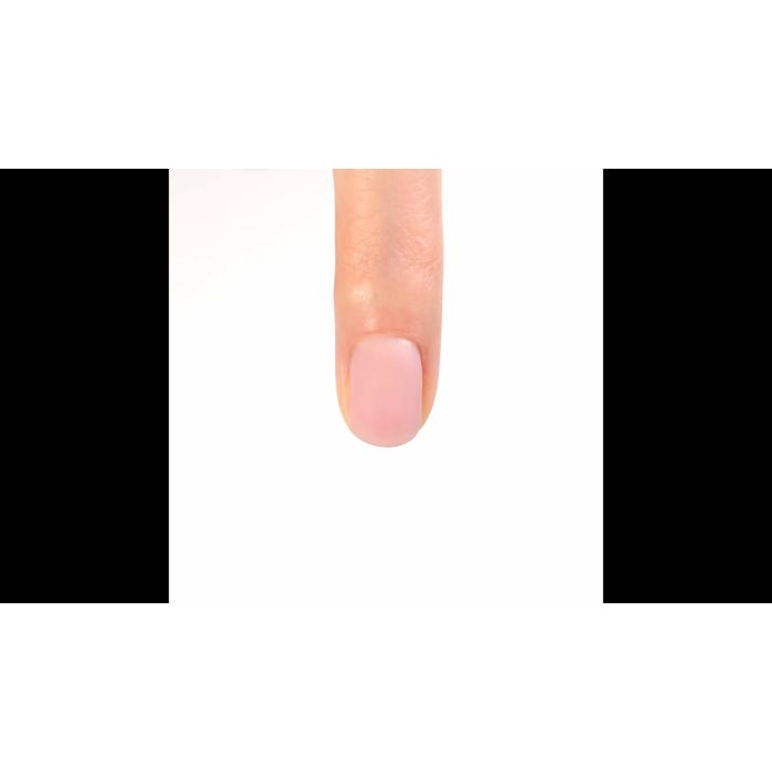 Application of Gel Nail Polish GP41 Coffee Love 