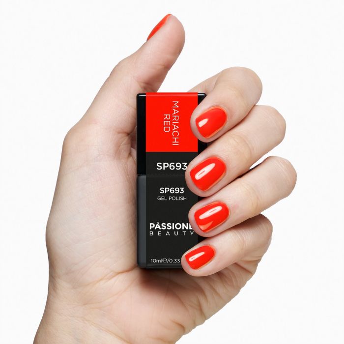 Esmalte semipermanente SP693 Mariachi Red detalle