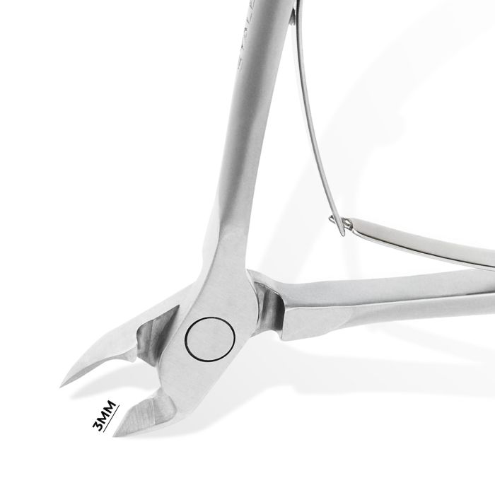 Pince coupe-cuticule Staleks 3 mm Smart 31 détail