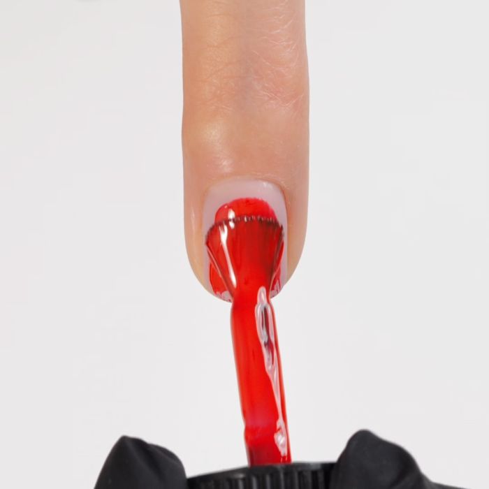 Application of Gel Nail Polish GP460 Sensual