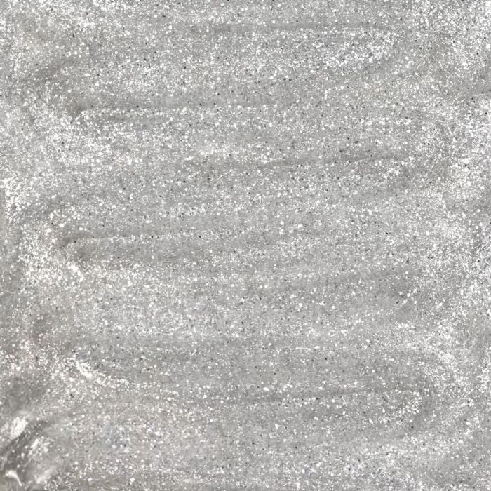 Application of Gel Nail Polish SP638 Let it snow