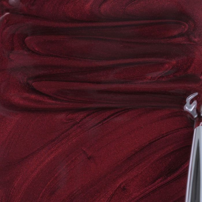 Anwendung von UV-Nagellack NL751 Vamp Bordeaux