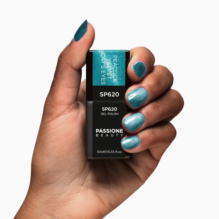 Vernis semi-permanent SP620 Peacock Velvet Cat's Eyes détail