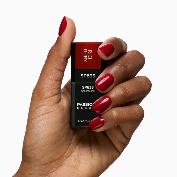 Gel Nail Polish SP633 Rich Ruby detail