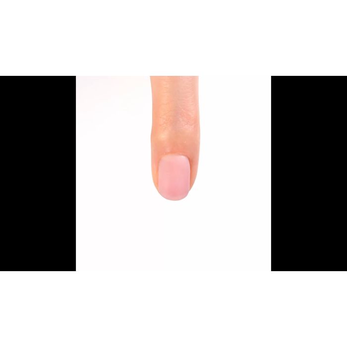 Application of Gel Nail Polish GP25 Diablo 