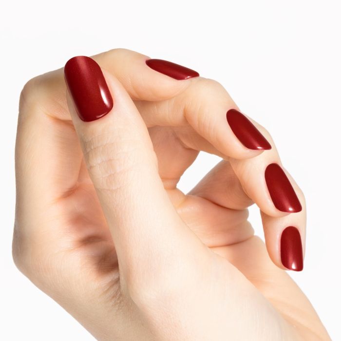 Esmalte semipermanente SP633 Rich Ruby detalle