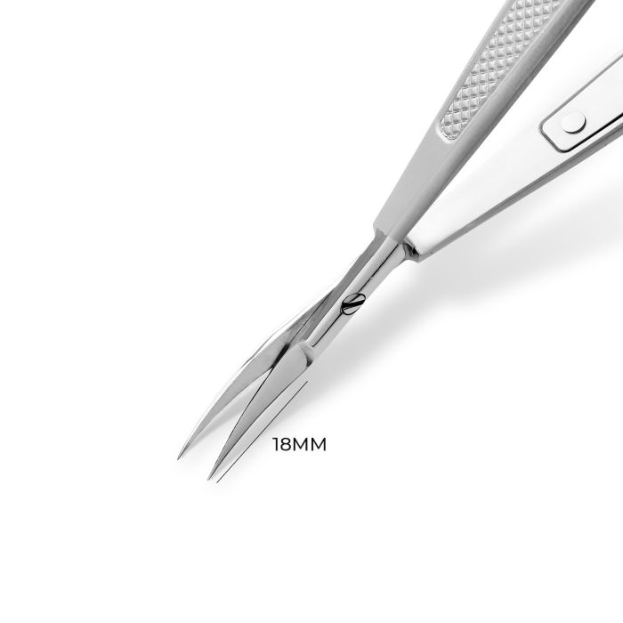 Ciseaux à ressort Precision pour cuticules – lame 18 mm détail
