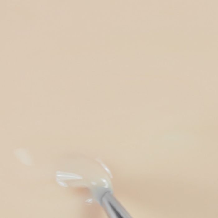 Application of Gel Nail Polish SP659 Milky Soft Almond