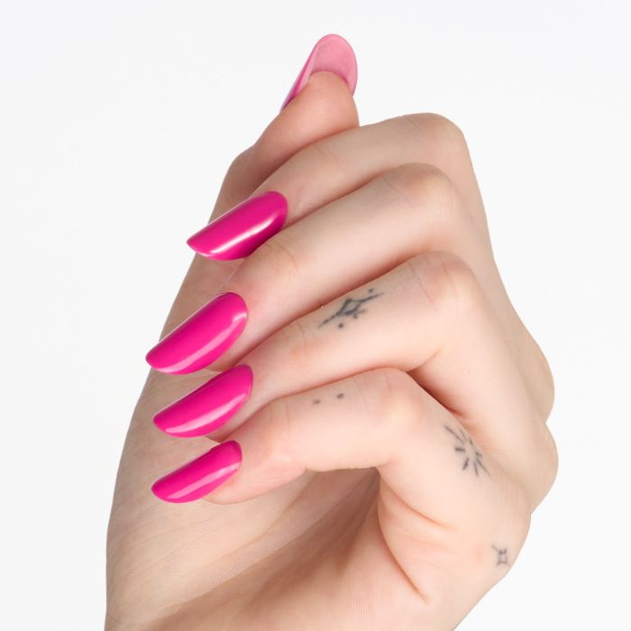 Esmalte semipermanente SP698 Fuchsia Macaron detalle