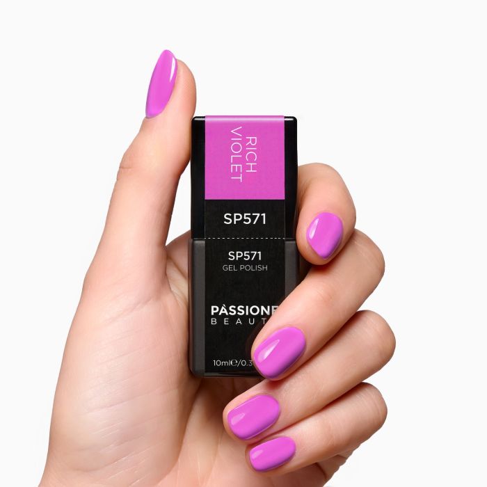 Vernis semi-permanent SP571 Rich Violet détail