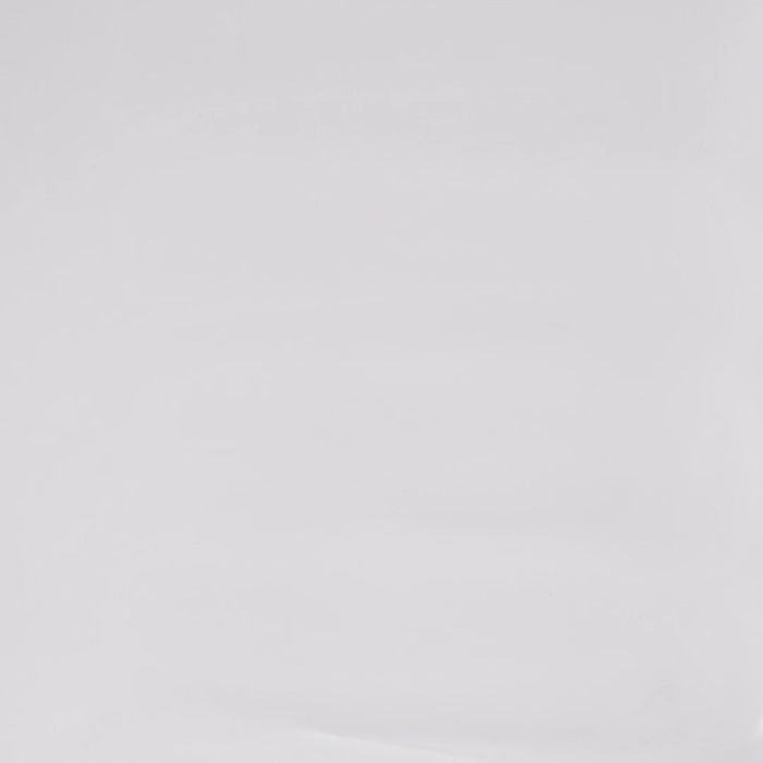 Application of Gel Nail Polish GP139 Milk 