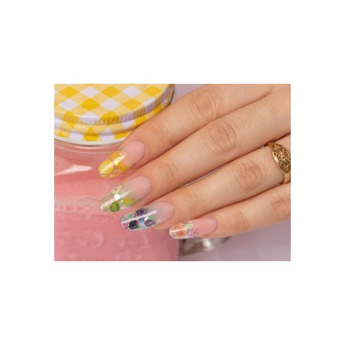 Francesa con técnica reversa con frutas