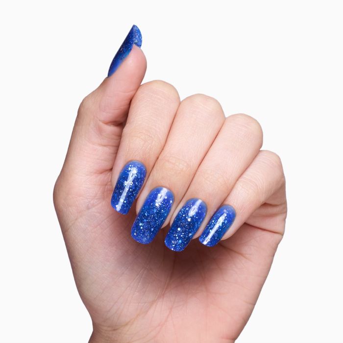 Glass Glitter Blue 15 ml - Gel de construction auto-égalisant bleu effet verre avec paillettes argentées - détail 3