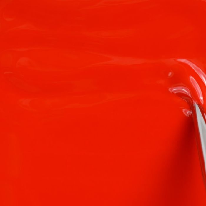 Anwendung von UV Nagellack NL324 Ruby Red