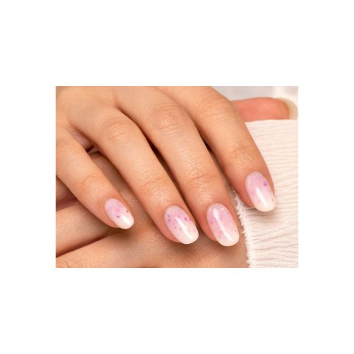 Farbige HD Base mit glänzenden Flakes