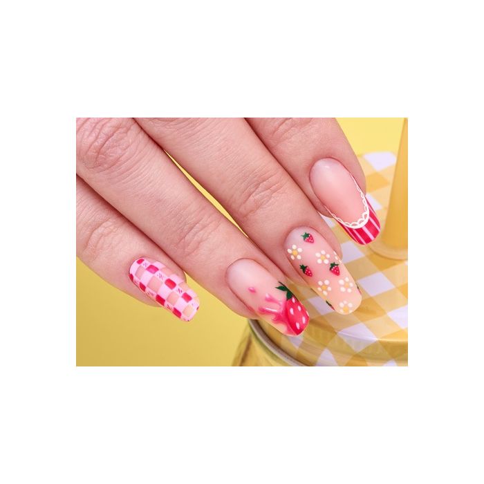Strawberry Nails | Nail art fragola