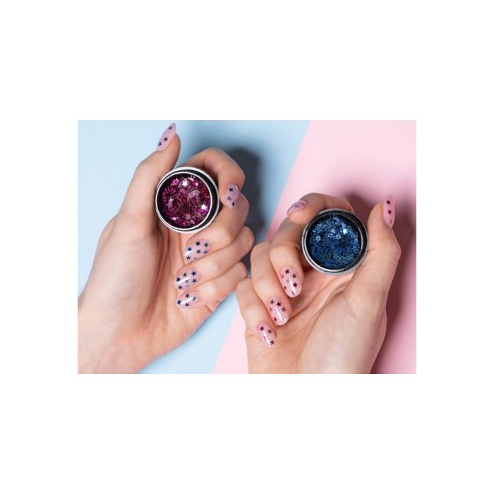 Metallic Stars Nail Art