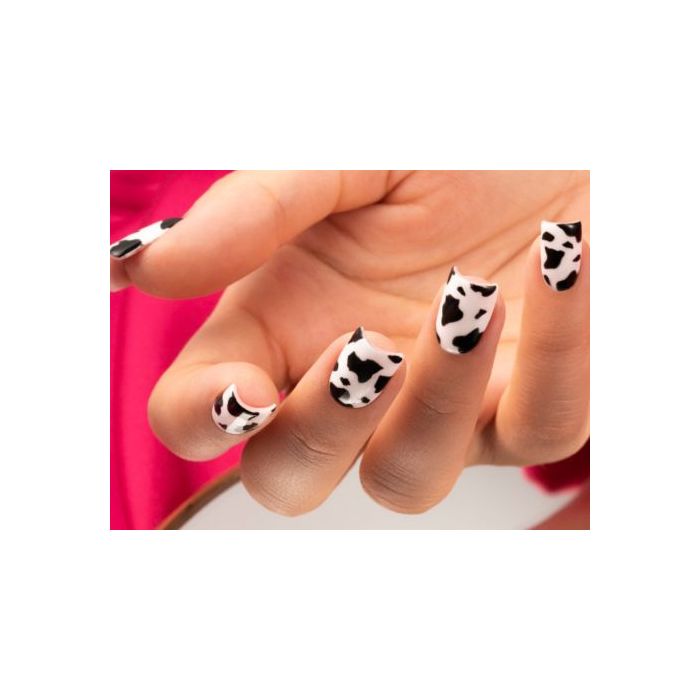 Nägel mit Kuh-Effekt