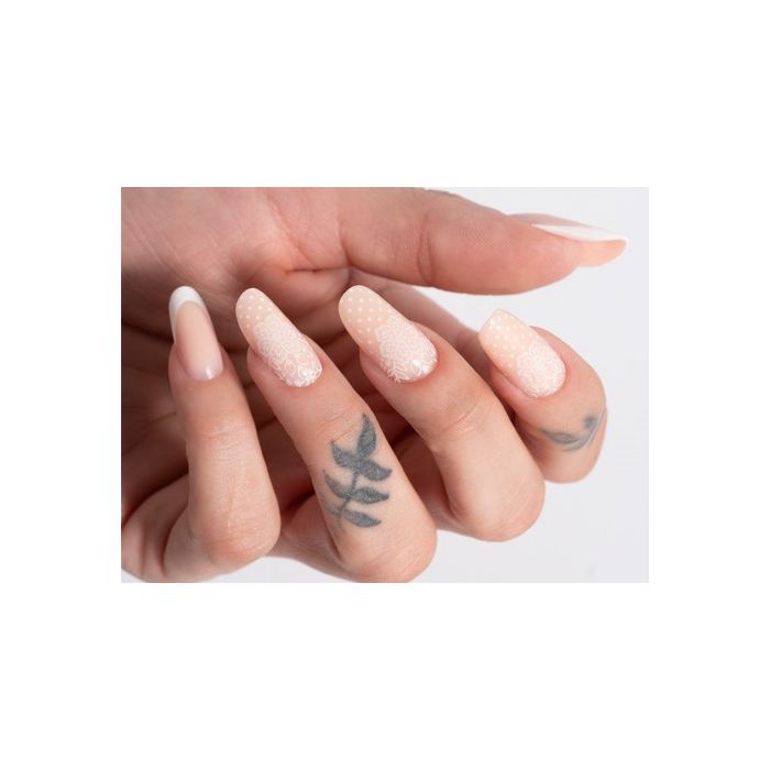 White Lace Nails | Nail art pizzo