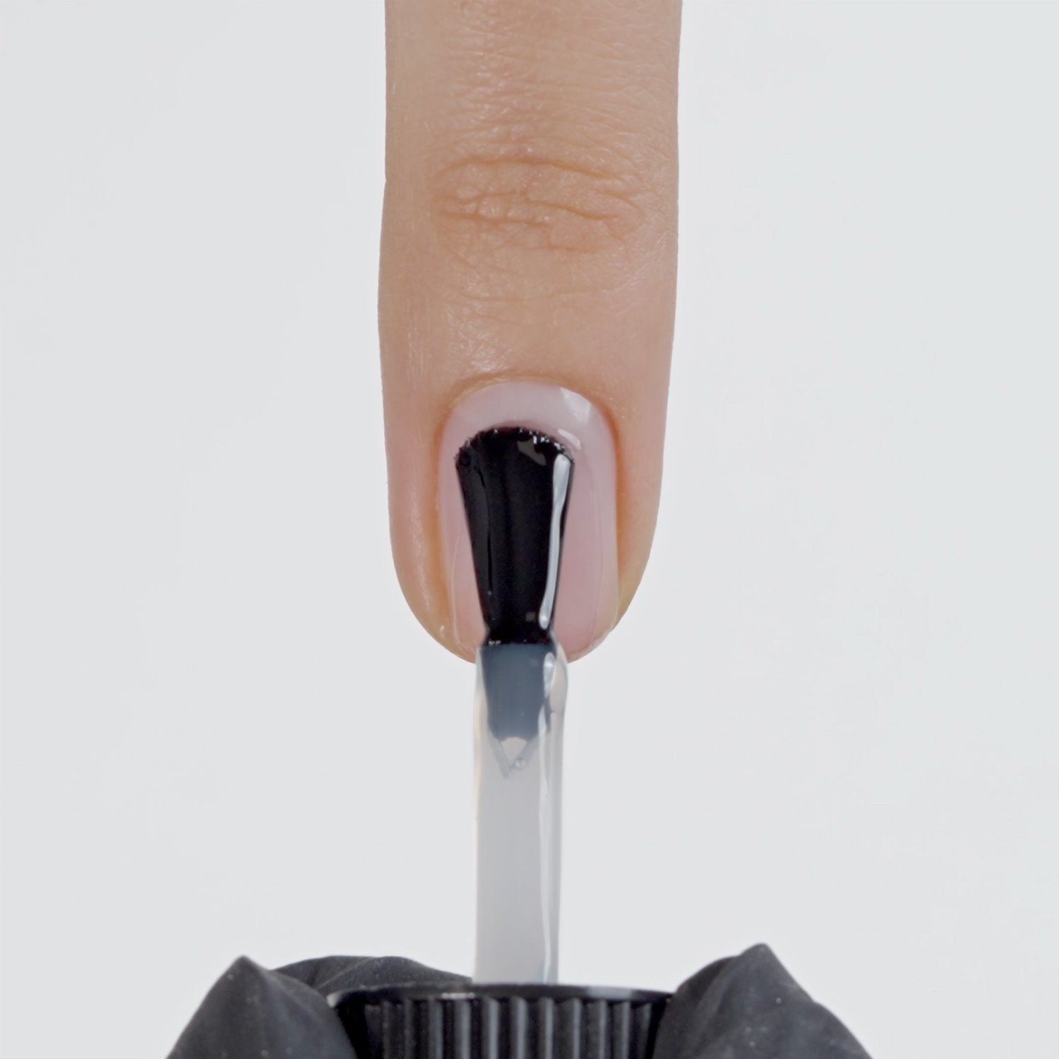 Application de Master Gloss 15 ml