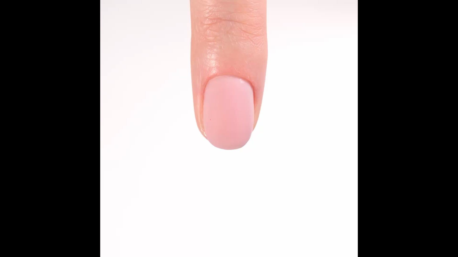 Aplicación de Esmalte semipermanente SP623 Sparkling Red
