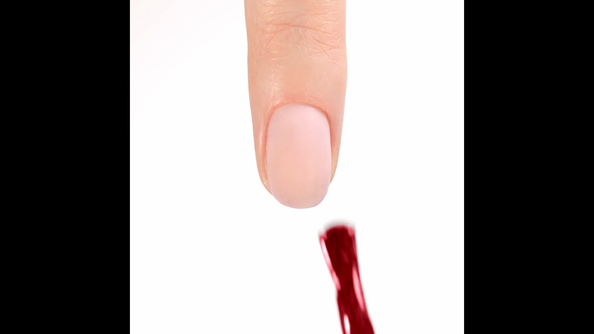 Application de Vernis semi-permanent SP323 Magic Moment