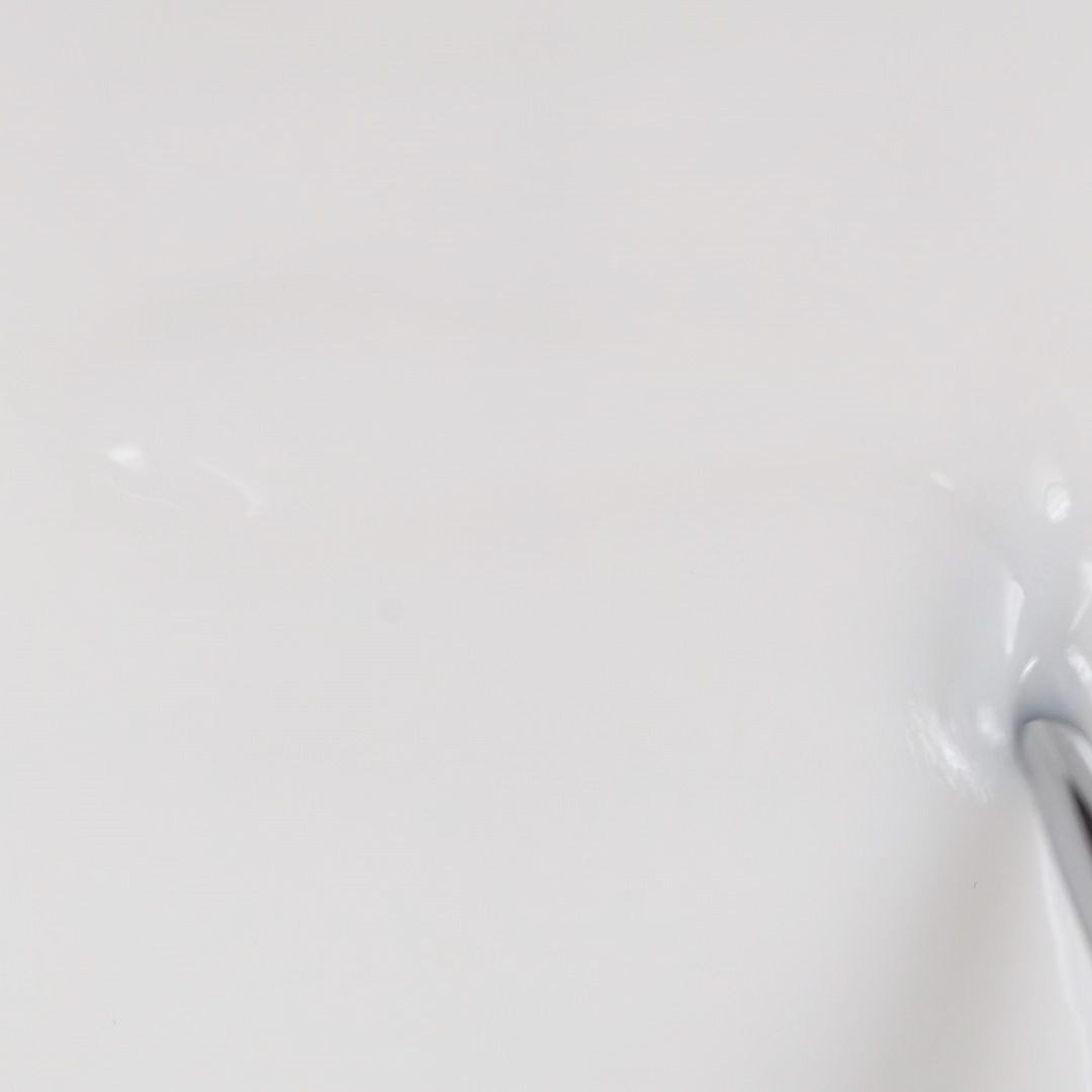 Application of Gel Nail Polish GP166 Milky White 