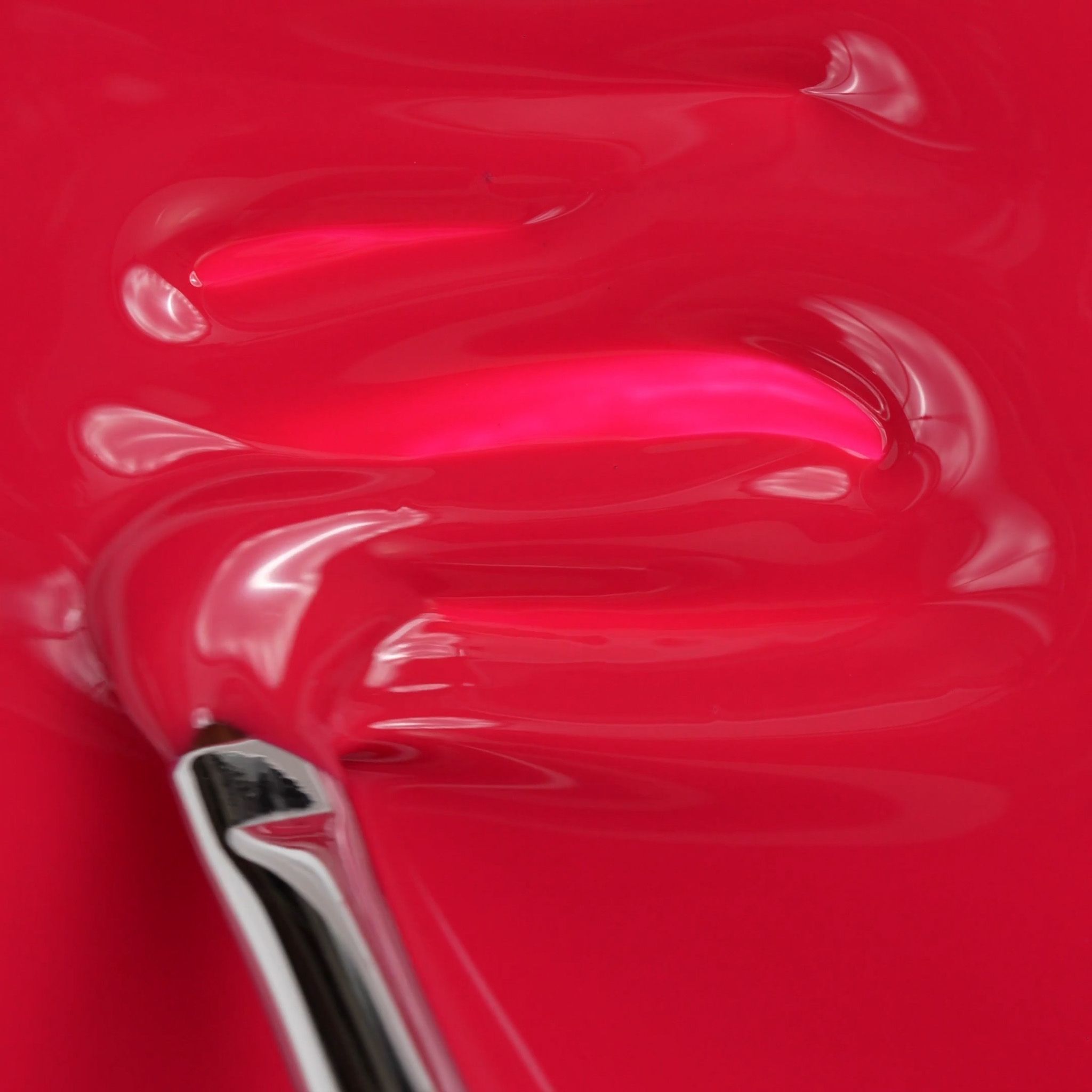 Application of Gel colour F67 Scarlet