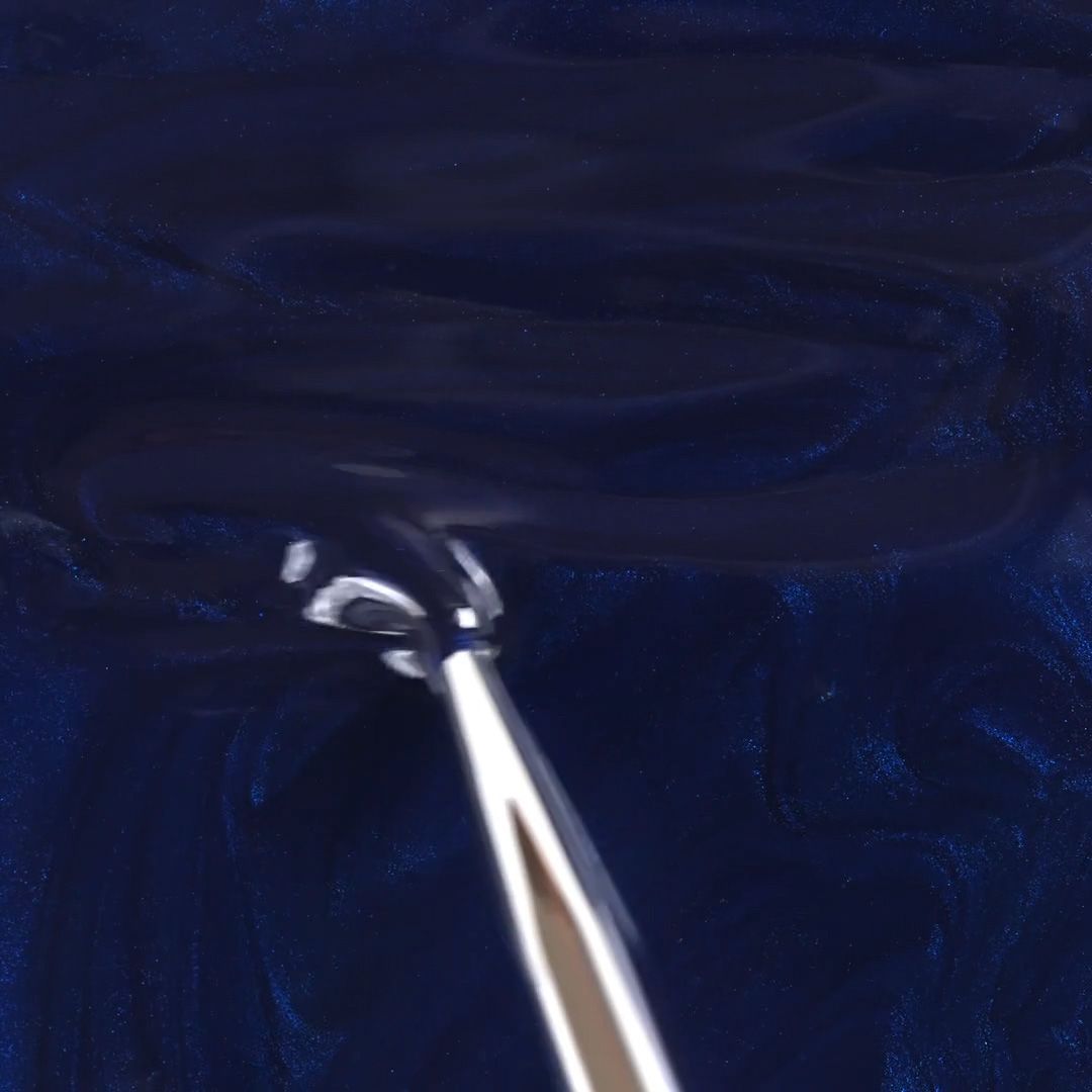 Application of Gel Nail Polish SP561 Blue Dream