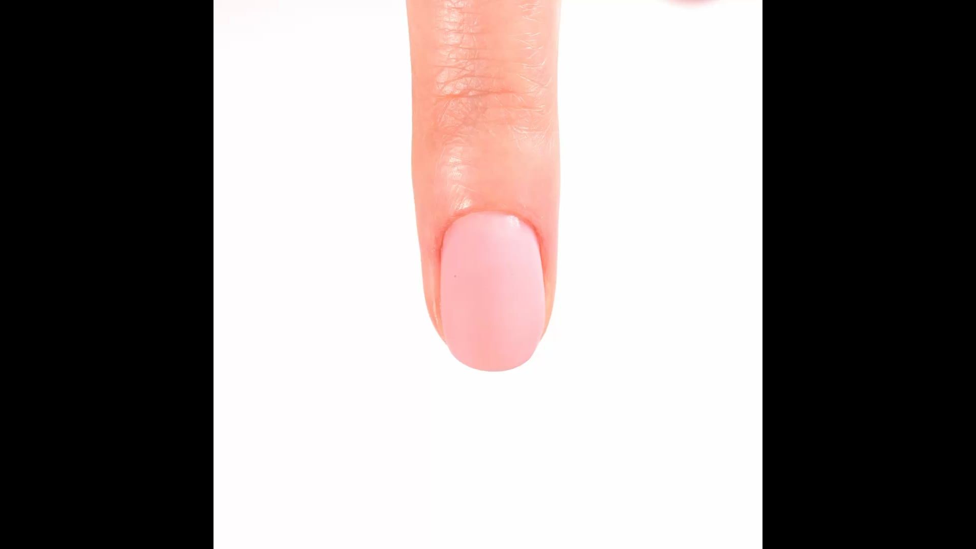 Application of Gel Nail Polish SP694 Fiesta Pink