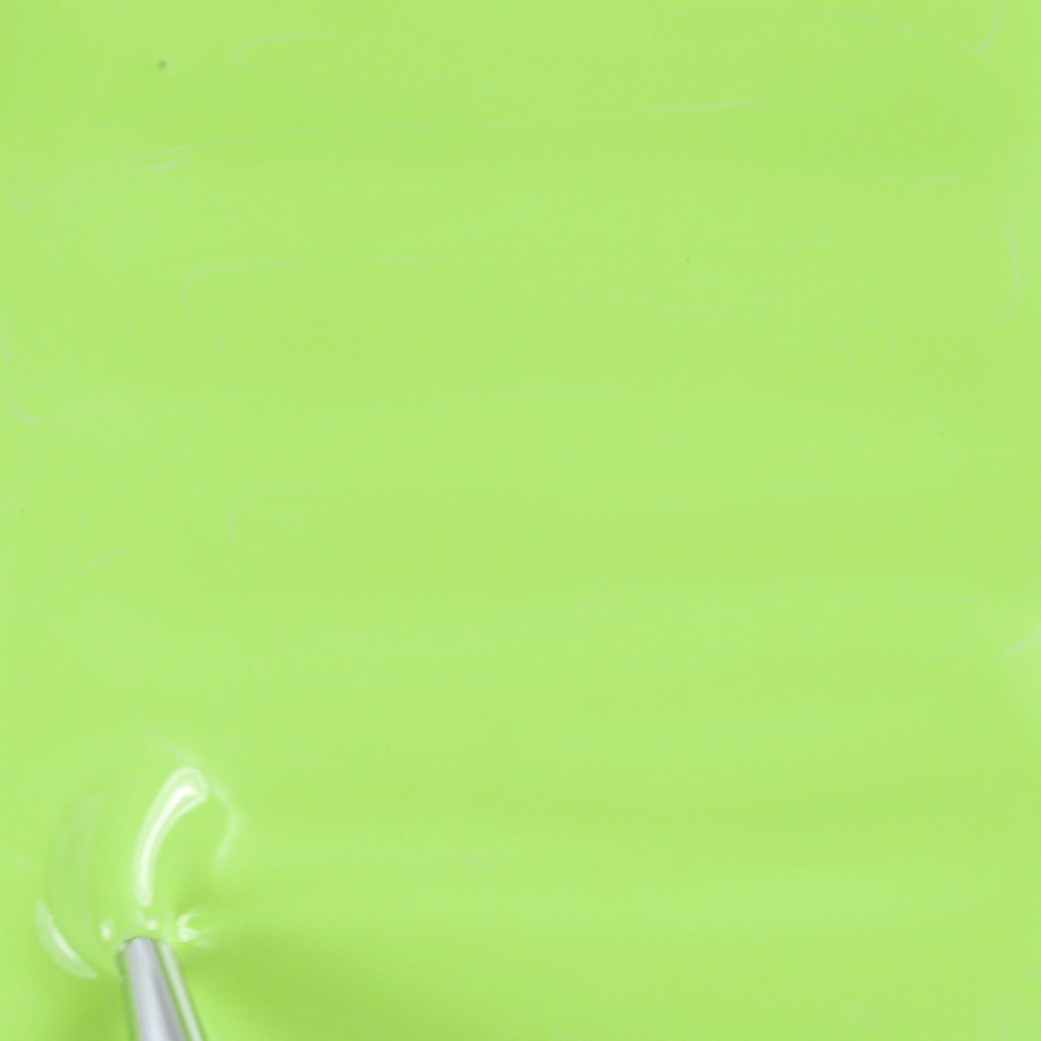 Applicazione di Smalto semipermanente SP792 Lime Arcade
