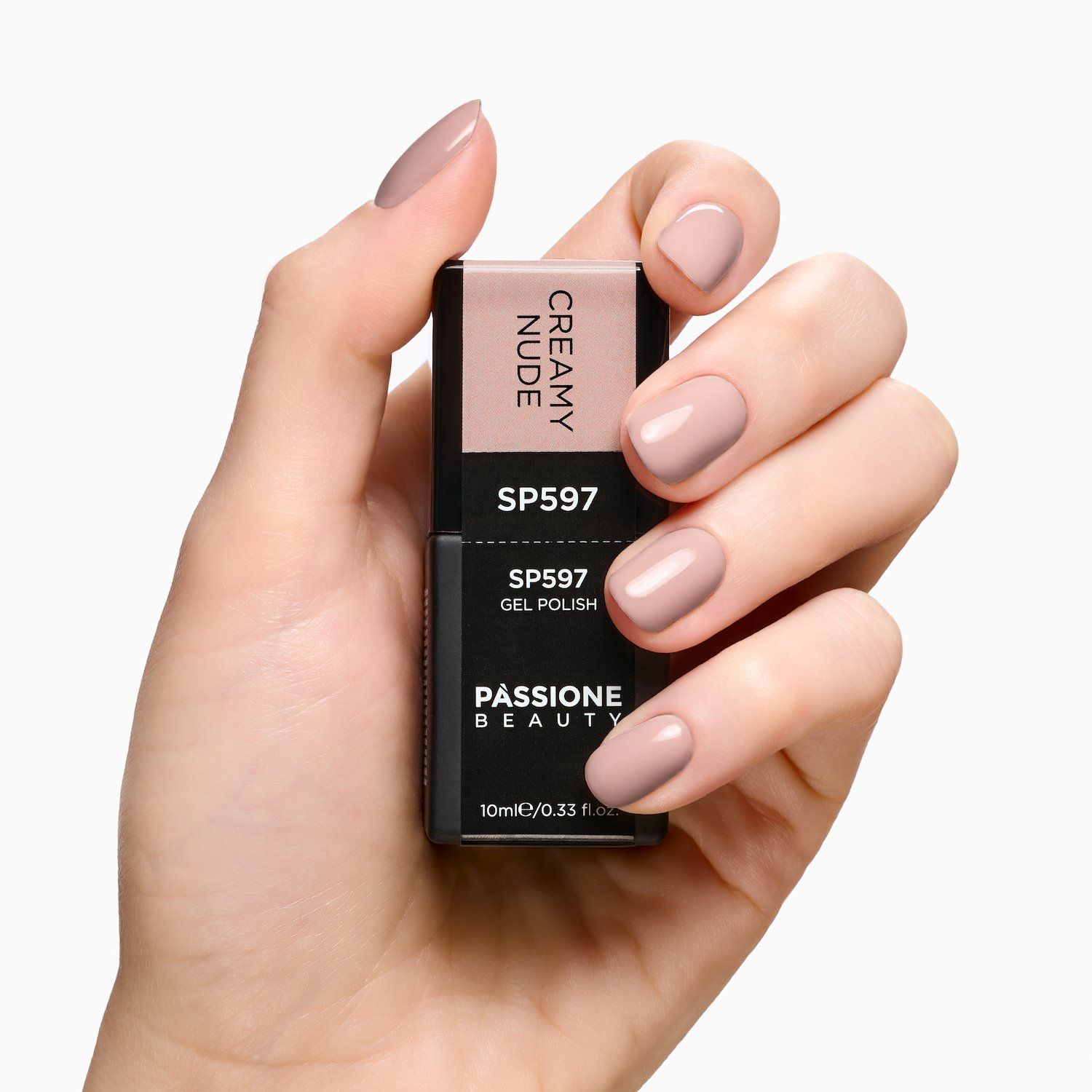 Esmalte semipermanente SP597 Creamy Nude detalle