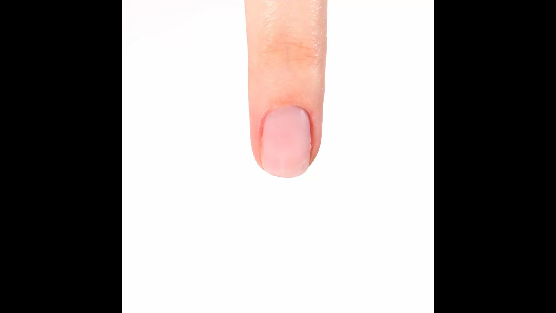 Application of Gel Nail Polish SP664 Milky Soft Cotton Rose