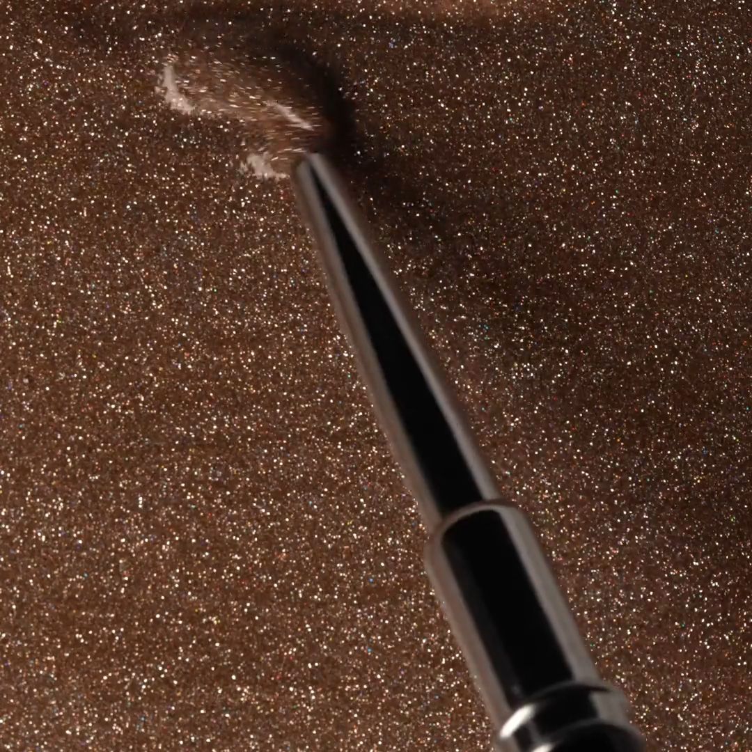 Application de Vernis semi-permanent VS322 Sweet & Spicy