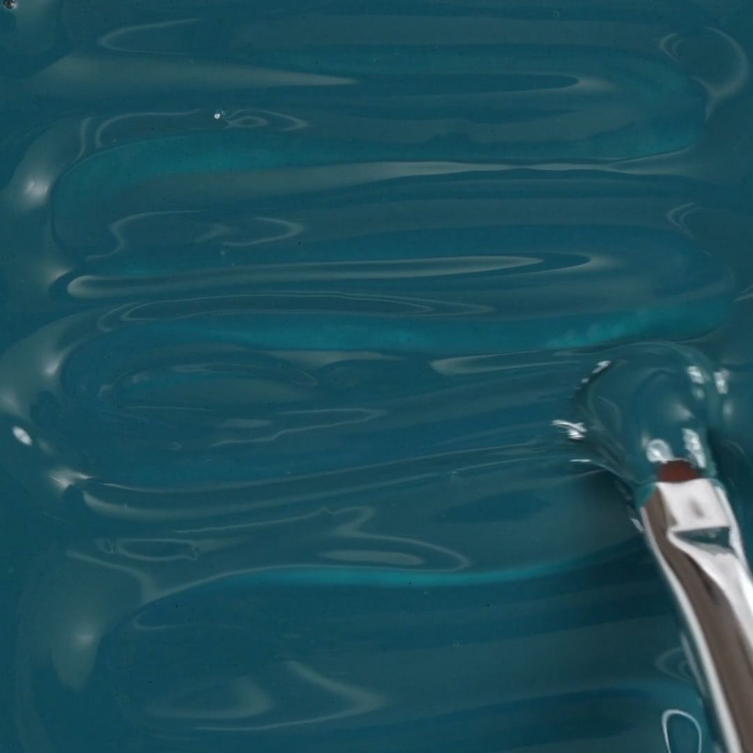 Application de Gel couleur C54 Dafne