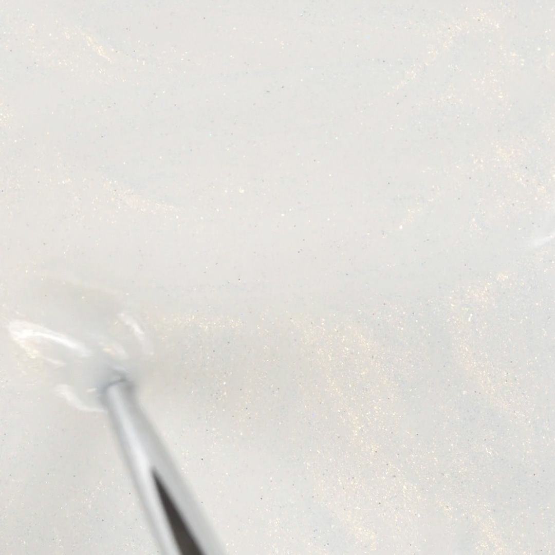 Anwendung von UV Nagellack SP381 Crown