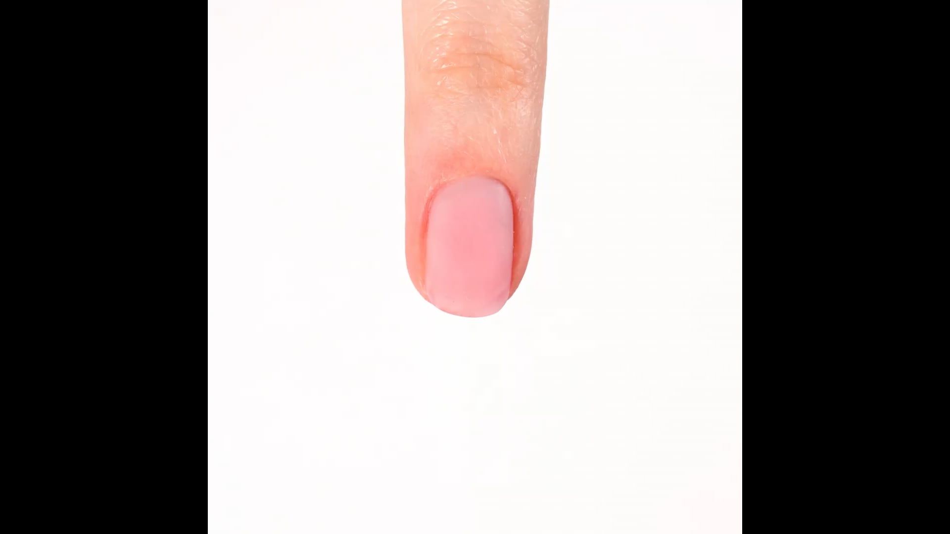 Aplicación de Esmalte Semipermanente EPF02 Coral Red
