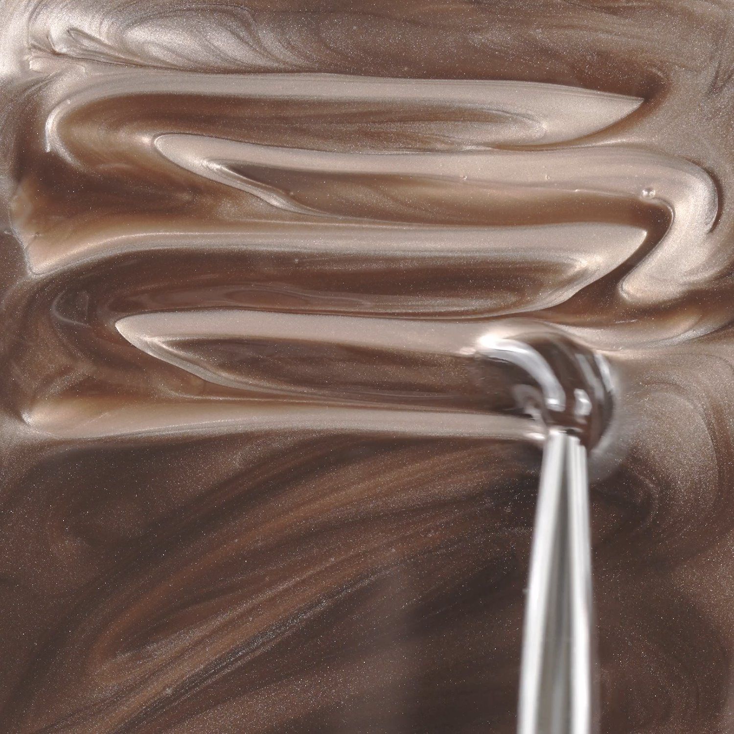 Application of Gel Nail Polish SP741 Ivory Cat’s Eyes