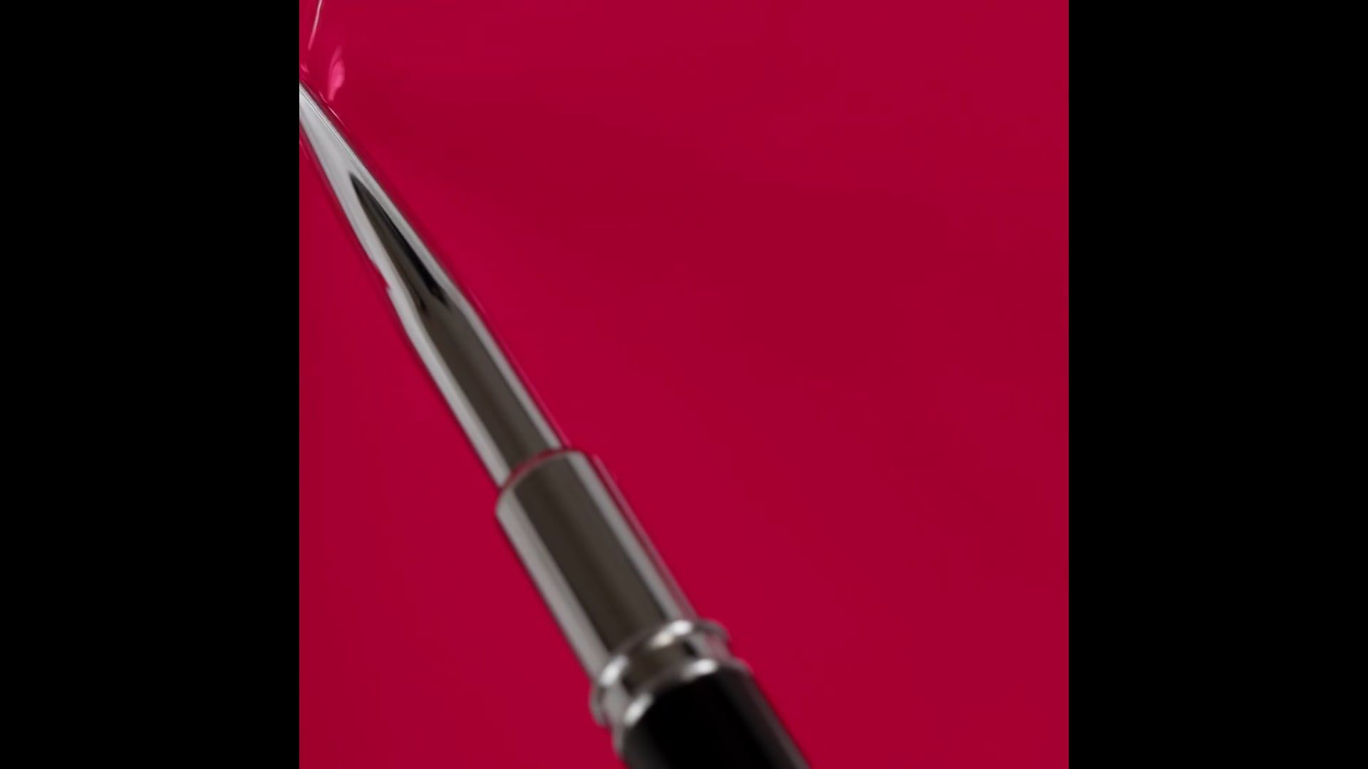 Application de Vernis semi-permanent SP380 Passione