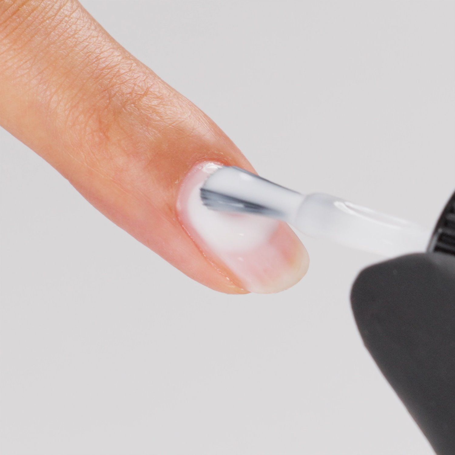 Applicazione di GELNIUS® White 15 ml