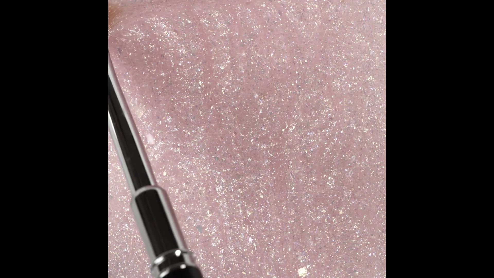 Application de Marble Rosè Flakes 15 ml