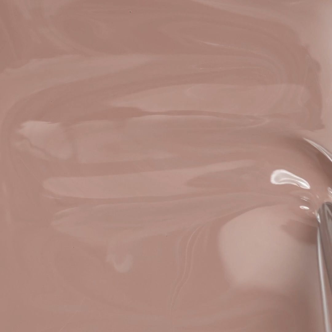 Anwendung von UV Nagellack NL06 Venus